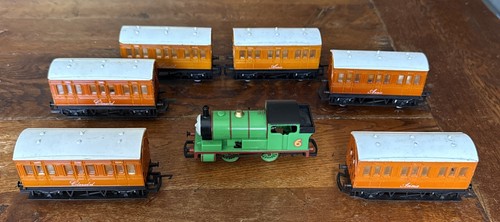 Hornby thomas the tank - hornby,