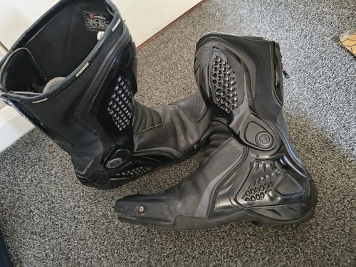 Dainese motorcycle boots size - dainese,