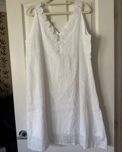 Women white floral lace - women's,