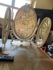 French Louis style tri fold