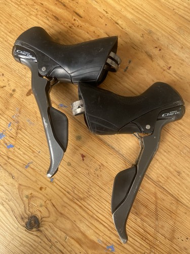 Shimano claris r2000 sti - claris, st-r2000