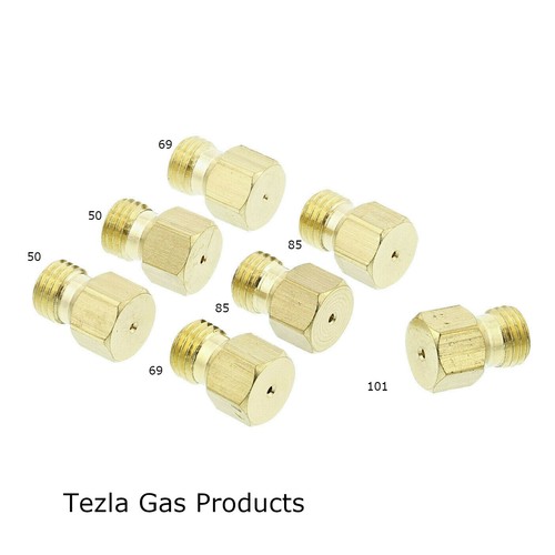 Set universal gas jets - of, 7