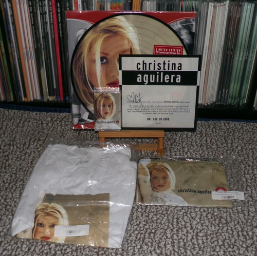Christina aguilera signed - christina,