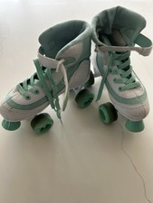 Roller Derby White/ Mint Firestar Roller skates For Girls Size 4