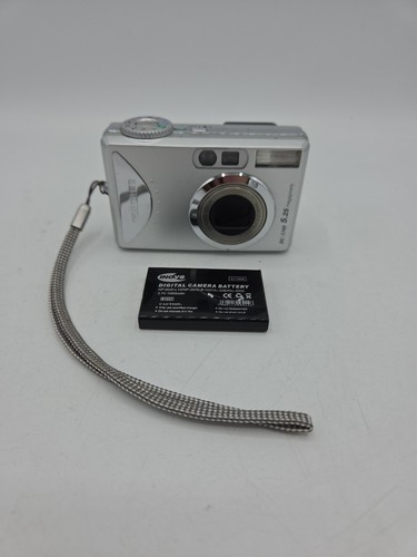 Traveler digital camera - traveler,