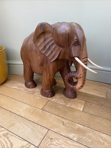 Giant hand carved wood - giant,