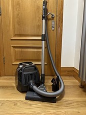 MIELE Boost CX1 Cat and Dog Bagless Cylinder Vacuum Cleaner 