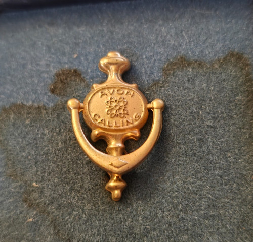 Vintage avon door knocker - vintage,