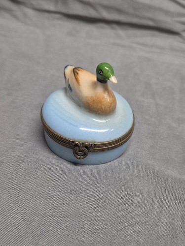 Vintage french trinket box - french,