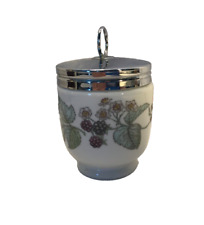 ROYAL WORCESTER FINE PORCELAIN