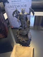 Greymoor Vampire Lord Statue