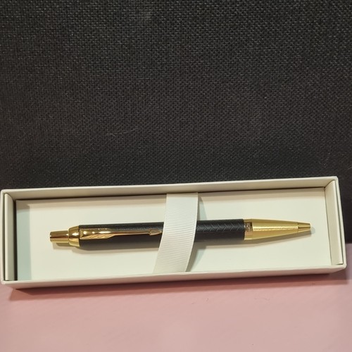 Parker metal ballpoint pen - metal,