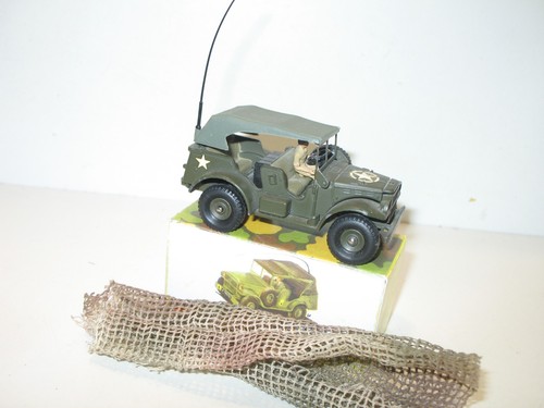 Dinky toys dodge - dinky,