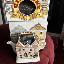 Vintage Ringtons Collectors