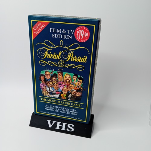 Trivial pursuit film - pursuit,