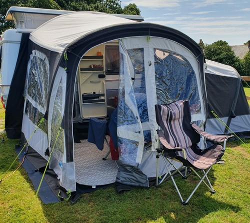 Eriba puck awning - puck, pop