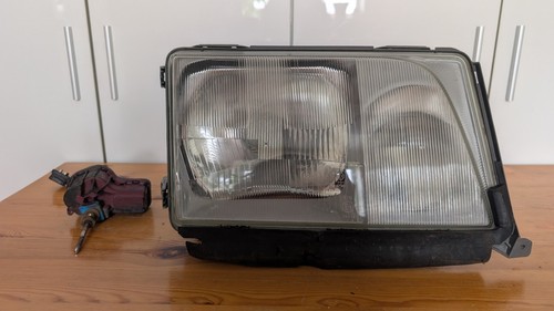 Mercedes w124 right headlight - mercedes,
