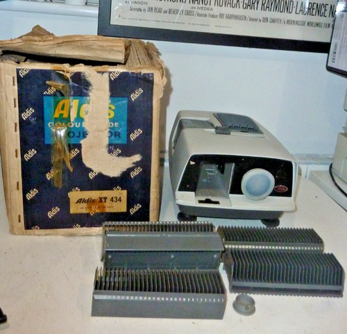 Aldis 434 colour slide - xt,