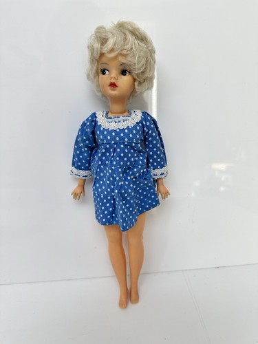 Tina cassini vintage doll - vintage,