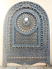 Victorian Cast Iron Grate