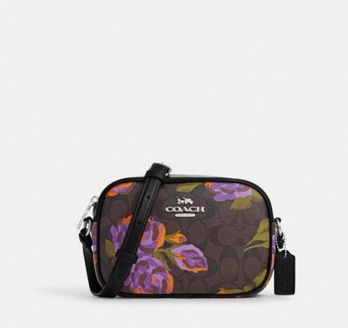 Nwt coach mini jamie camera - nwt,