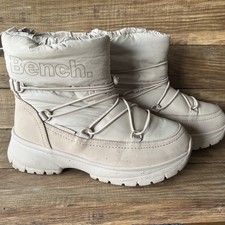 Bench Boots Size 37