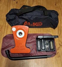 Alko Wheel Lock Set No44 good Condition 2 Keys