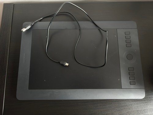 Wacom intuos pro pth 651 - pro, pth-651