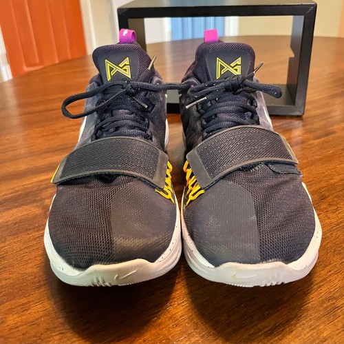 Nike 1 the bait - 10.5,
