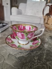 Vintage Royal Albert Crown China Old English Rose Tea Cup & Saucer White Gold