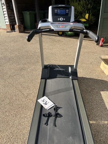 Life fitness treadmill - life,