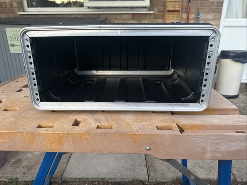 Skb moulded rack - 4u,