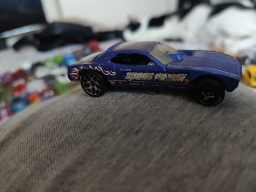 Hotwheels 2005 snake plymoth - hotwheels,