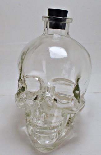 Clear glass skull decanter - clear,