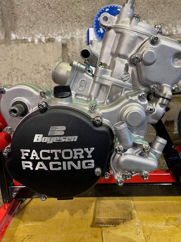 Yamaha yz250 titanium engine - yz250,