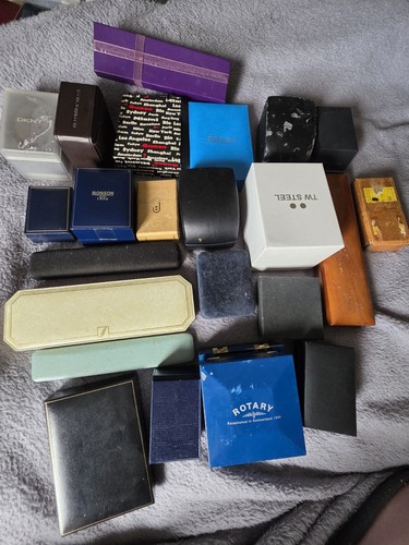 Job lot vintage modern - &, watch