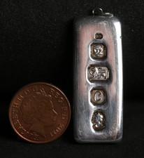 1977 SILVER JUBILEE FEATURE