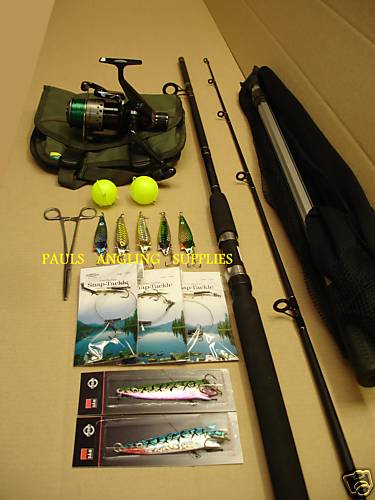 Pike fishing kit - pike,