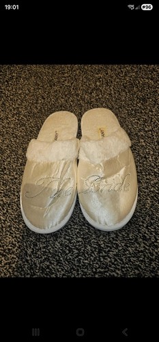 Varsany the bride cream - 'the, bride'