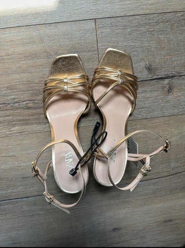 Bnwt zara sandal heels - sandal, size