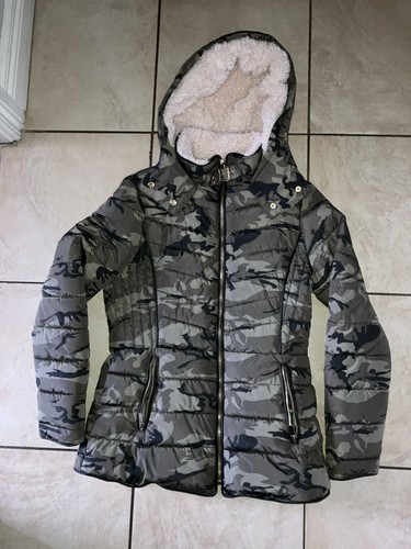 New look ladies size - 8, khaki