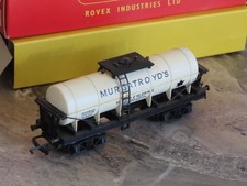 CA89: Triang/Hornby R349 OO Gauge Bogie Tank Wagon Murgatroyds