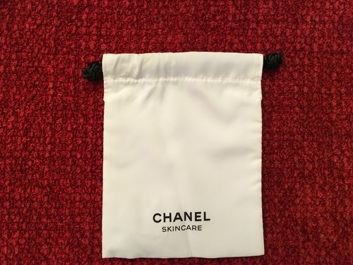 Chanel satin skin care - , bag