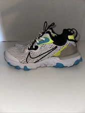 Nike React Vision Worldwide GS Youth Size 5.5Y CV8965-100