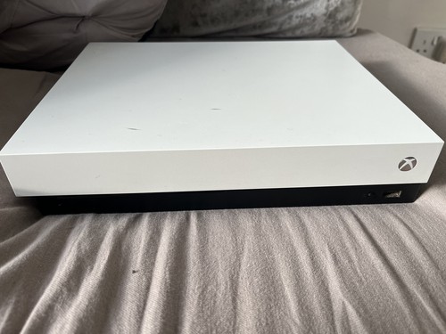 Microsoft xbox one 1tb - one, robot