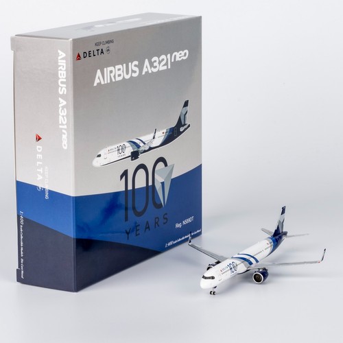 Models 400 delta airlines - models,