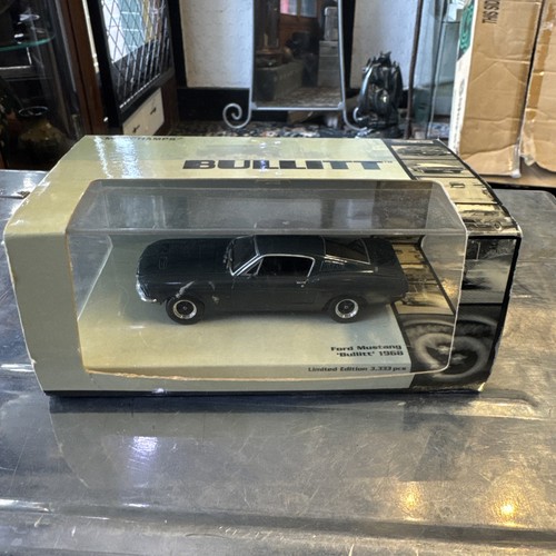 Ford mustang fastback bullit - ford,