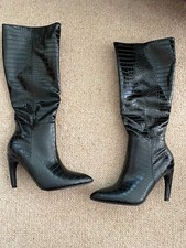 Women black patent leather