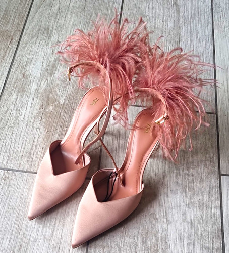 Zara pink feather ankle strap - pink,