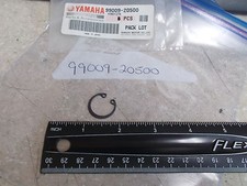 NOS OEM Yamaha Clutch Circlip (1EV) 1985-2011 TTR250 YTM225 XT250 99009-20500
